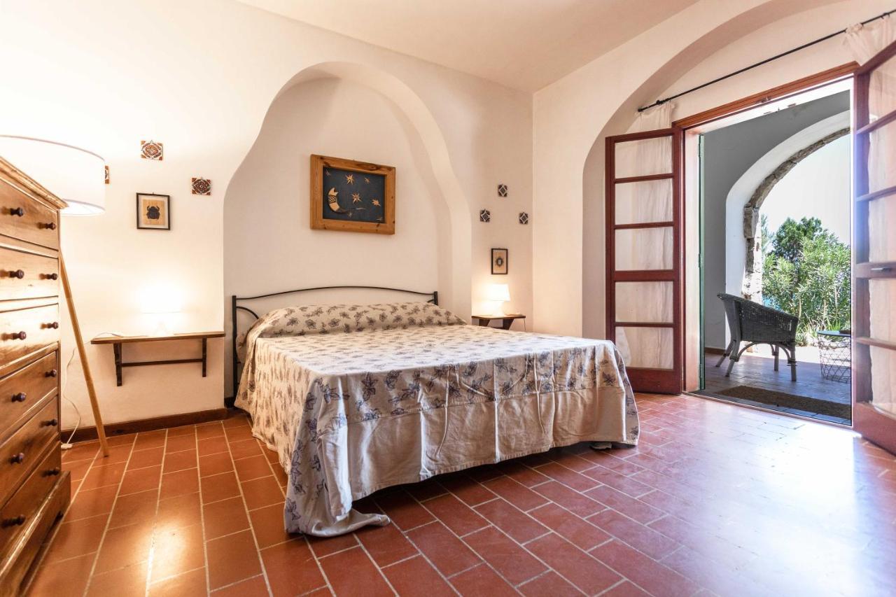 Il Posto Delle Fragole Bed and Breakfast Castro  Exteriör bild