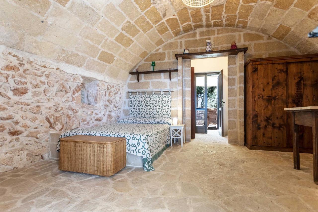 Il Posto Delle Fragole Bed and Breakfast Castro  Exteriör bild