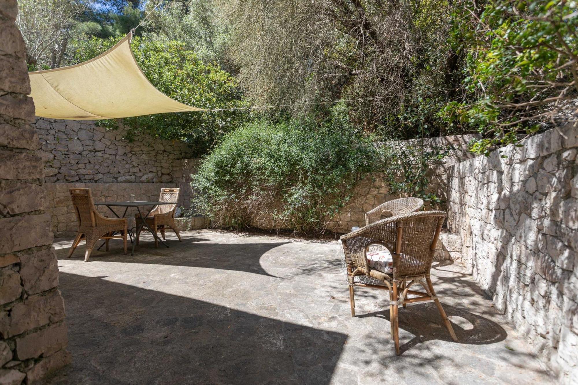 Il Posto Delle Fragole Bed and Breakfast Castro  Rum bild
